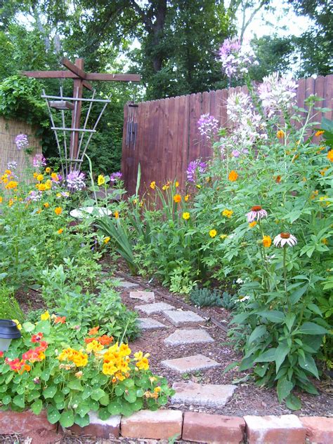developing a cottage garden n c cooperative extension
