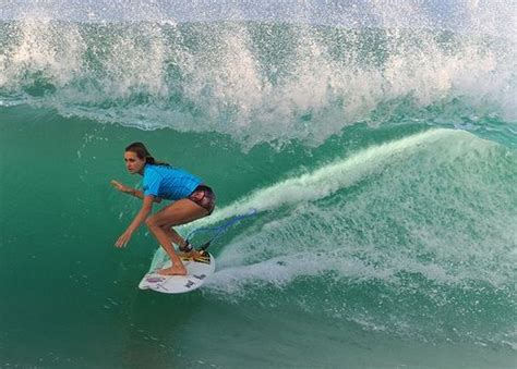 Alana Blanchard Surfer Girl Surfing Surfer
