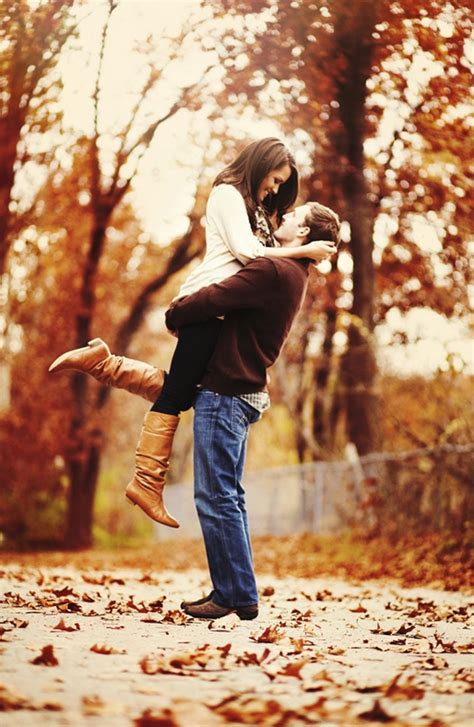 Now, let's check out some of the most original couple photography ideas that will give you two lovebirds adorable photos. 60 Best Ideas of Fall Engagement Photo Shoot | Deer Pearl ...