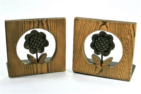 Vintage Wooden Flower Bookends Home And Living Storage And Organization Jan