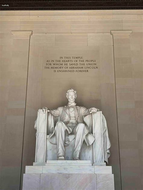 Hawaii Mom Blog: Visit DC: Lincoln Memorial