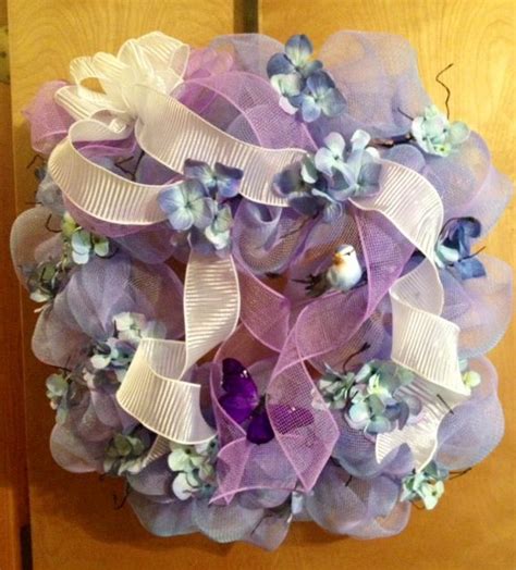 Periwinkle With Lavender Tones Deco Mesh On A Square Wreath Form