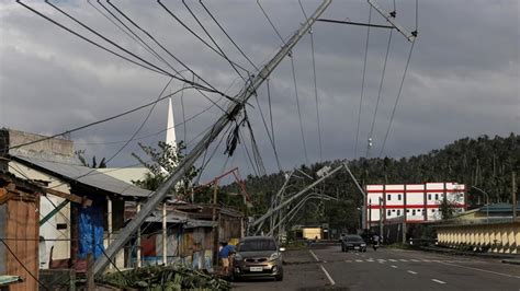Photos Typhoon Kammuri Cuts Across Philippines Disrupting Travel Work