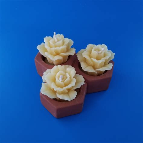Pure Beeswax Three Rose Candles Centerpieces Peabody Mountain Artisans