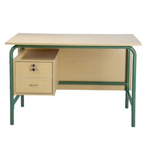 Wood School Teacher Table Size 1200 X 700 X 750 Mm At Rs 4500 In New