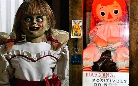 Annabelle muñeca diabólica desaparece museo los Warren y memes fotos