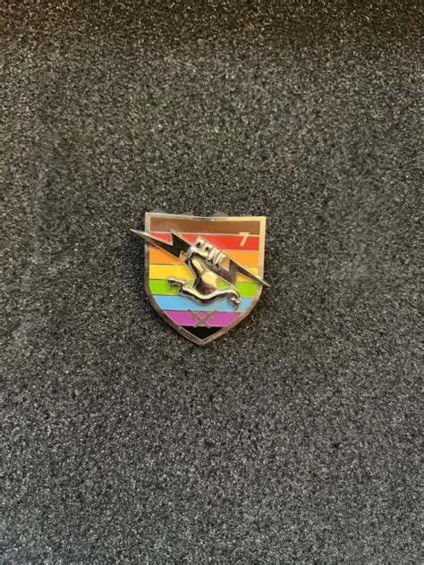 Bungie Destiny 2 Pride Collectable Pin 700 Picclick