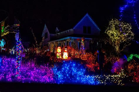 Where to Find Holiday Light Displays in Olympia - ThurstonTalk