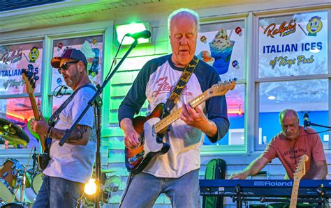 Eagles Soar: Kings Park Civic Association hosts rockin’ evening | TBR