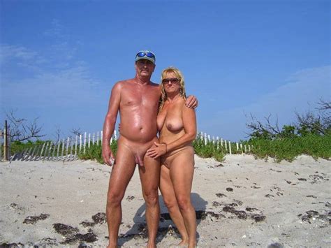 04 In Gallery Couples At Nude Beach Picture 5