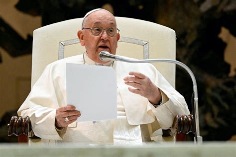 Pope Francis Defends Same Sex Blessings Declaration Says It Is Misunderstood