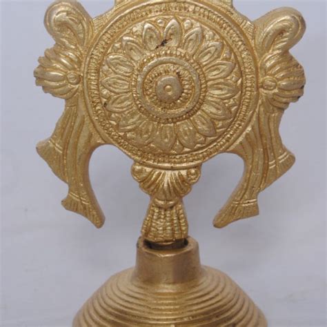 Brass Metal Chakram Statue Srivadivelavanmetals