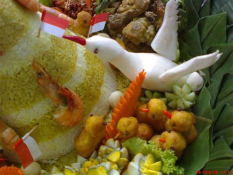 UceuHomeMade: Tumpeng Kemerdekaan