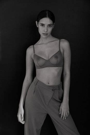 Mega Model Agency Emma Li