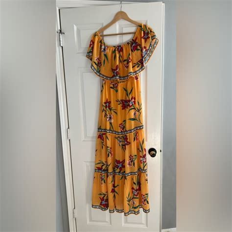 Lulu S Dresses Lulus Cancun Cutie Yellow Floral Print Off The Shoulder Maxi Dress Poshmark