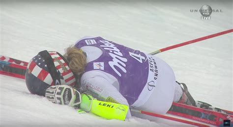 Watch Mikaela Shiffrin Crashes On Winning Run With 3 Gates To Go