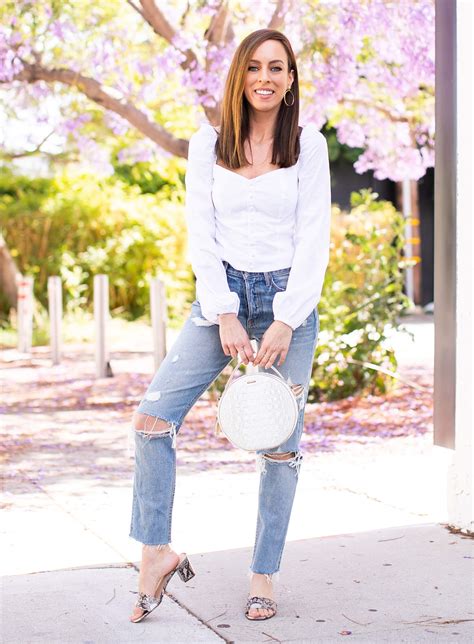 Sydne Style Wears Guess White Puff Sleeve Top With Jeans For Summer