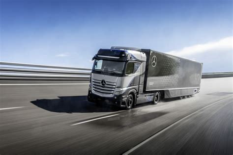 Batterie Oder Wasserstoff Daimler Truck Setzt Auf Beides