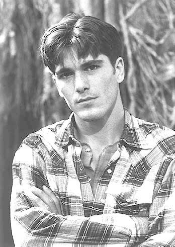 Michael schoeffling is known to have studied in the cherokee high school. Michael Schoeffling - Actor - CineMagia.ro