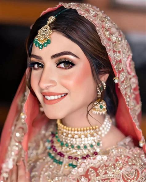 Kinza Hashmi Is A Gorgeous Bride In Her Latest Shoot Reviewitpk
