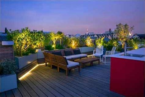 desain taman atap rumah minimalis roof garden  elegan