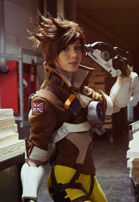overwatch tracer cosplay  hoteshi
