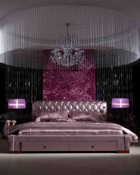 10 Beautiful Purple Bedroom Interior Design Ideas