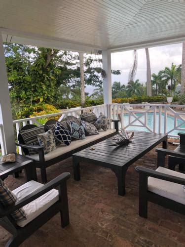 Captivating 3 Bed Villa In Montego Bay Jamaica
