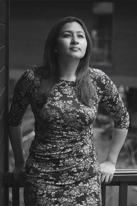 Jwala Gutta Indian Badminton Player Biography And Download Hottest Photos