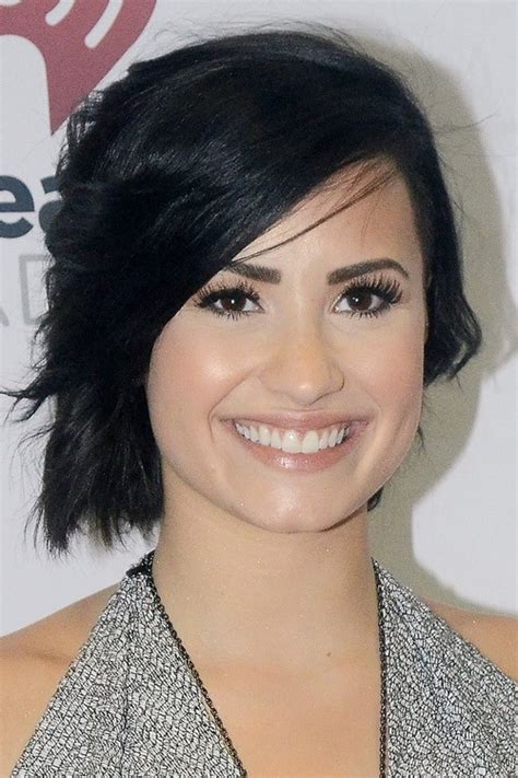 Demi Lovatos Hairstyles And Hair Colors Steal Her Style Page 6