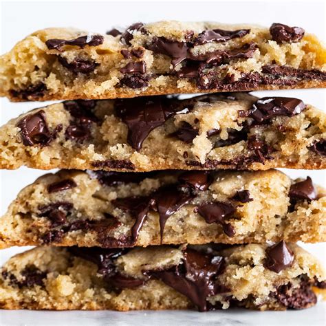 Giant Chocolate Chip Cookies Handle The Heat