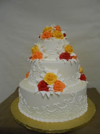 Traditional Wedding Cakes Montilio S Baking Company Traditional