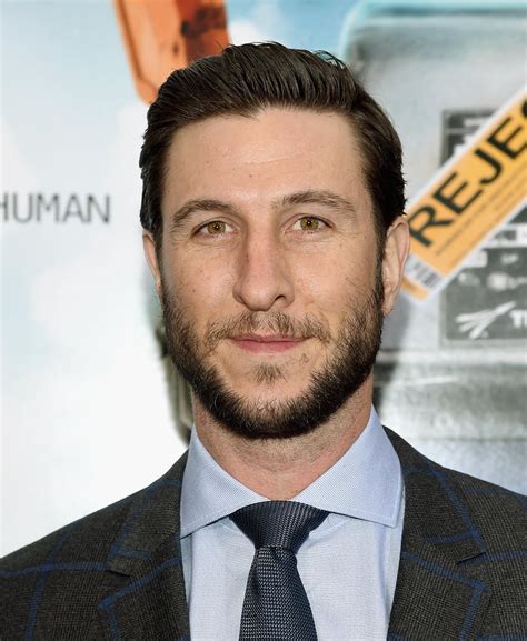 Pablo Schreiber Wallpapers High Quality | Download Free