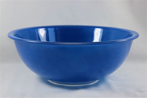 Vintage Pyrex Cobalt Blue Glass Mixing Bowl Clear Bottom 4 L Etsy