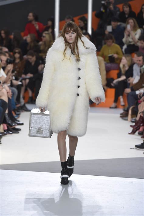 Louis Vuitton Fall Winter 2015 16 Womens Collection The Skinny Beep