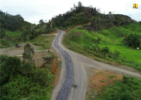 Menghuraikan konsep modenasi ekonomi di malaysia; Pembangunan Jalan Perbatasan Indonesia-Malaysia di Kaltara ...