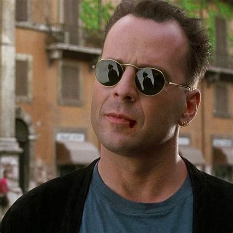 Bruce Willis Hudson Hawk 1991 Sunglasses P3 Trailers From Hell