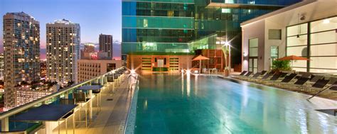 Miami Hotel With Rooftop Pool Jw Marriott Marquis Miami