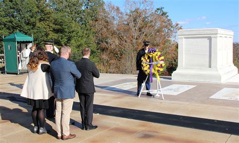 Western Carolina University Student Veterans Lay Wreath At Tomb Of