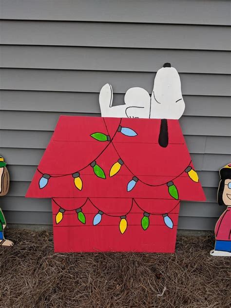 Charlie Brown Christmas Snoopy Dog Housepeanuts Lifesize Yard Etsy