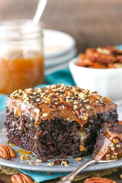 Make sure when poking the holes you are generous and don't leave out any section of the cake. #CupcakeBirthdayCake in 2020 | Chocolate poke cake, Poke ...