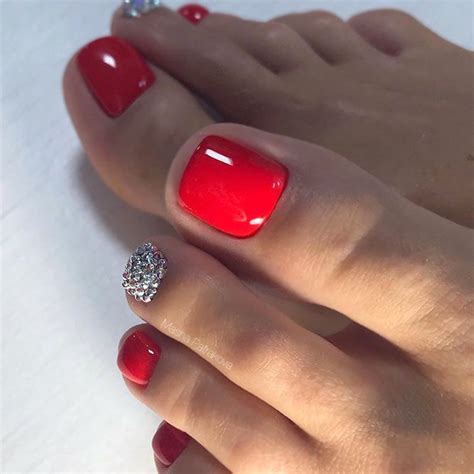 Pretty Pedicures Toe Nails Toe Nail Color Red Nails
