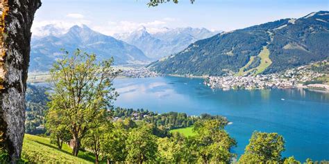 Austrian Lakes And Mountains