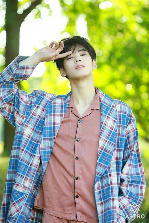 Or simply eunwoo) is a south korean singer and actor under fantagio music. Pin by Sharon Ting on eunwoo oppa | Cha eun woo astro, Eun ...