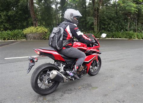 The cbr500r finds itself in the. Review: Honda CBR500R