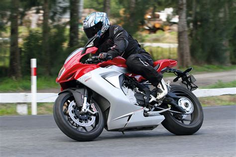 2019 mv agusta f3 800: MV Agusta F3 800 | Bike Rider Magazine