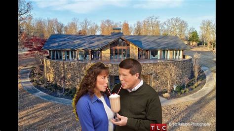 Take A Look Inside Jim Bob And Michelle Duggars 10000 Square Foot