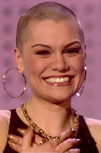 Jessie J Goes All Sinead Oconnor On Us For Comic Relief Jessie J Shave Her Head Shaved Hair