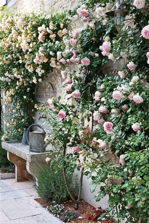 32 Lovely Flower Garden Design Ideas To Beautify Your Outdoor