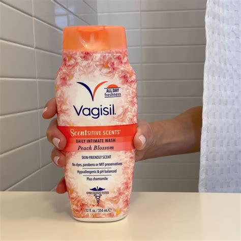 Scentsitive Scents® Peach Blossom Feminine Wash Vagisil